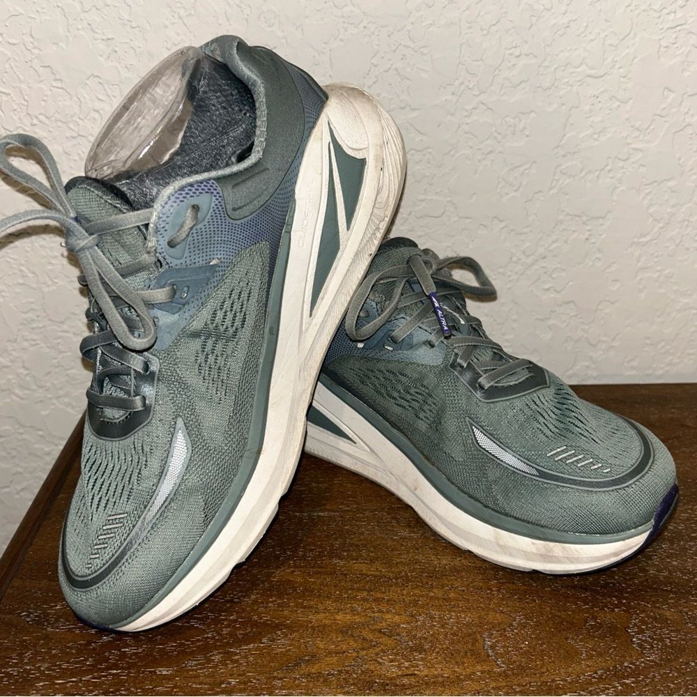Altra Women's Green Gray Athletic Running Shoes